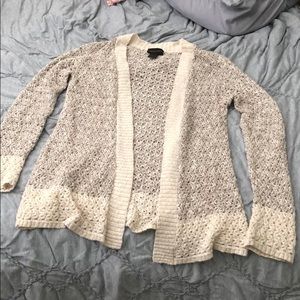 🌻 Knit Cardigan